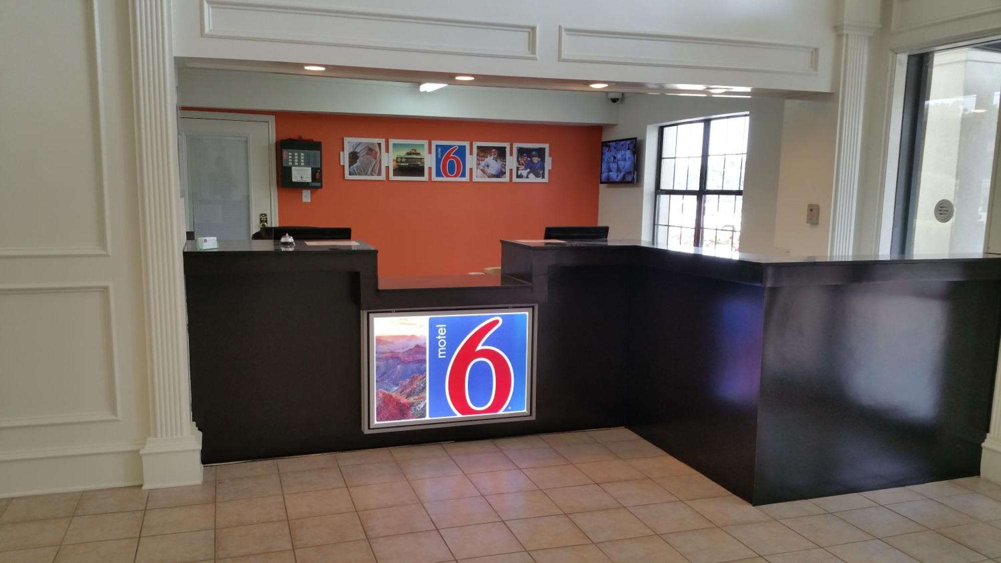 Motel 6-Palestine, TX Eksteriør billede